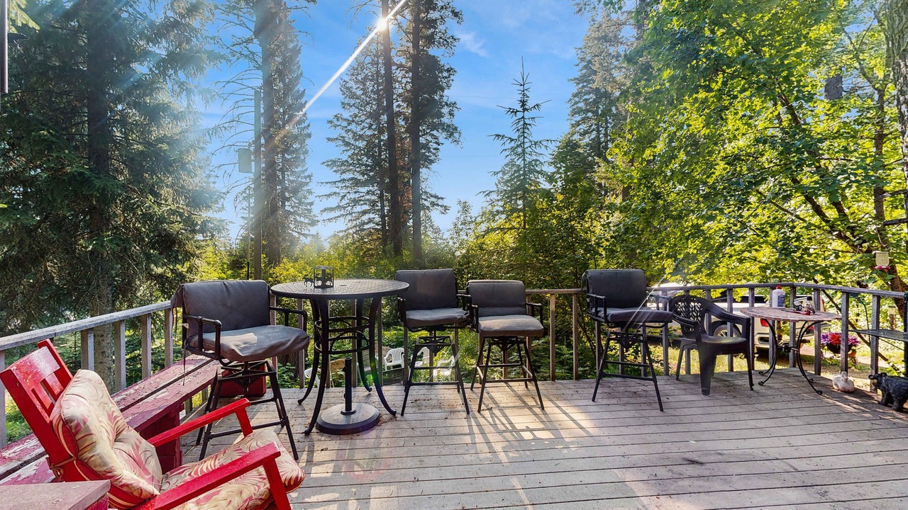 Photo of Patio Balcony in Cascade