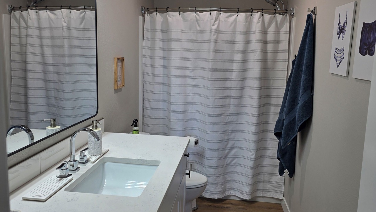 Photo of Bathroom in Eltopia