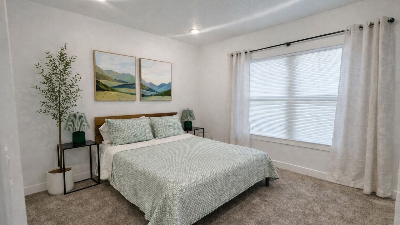 Photo of Bedroom in Des Moines