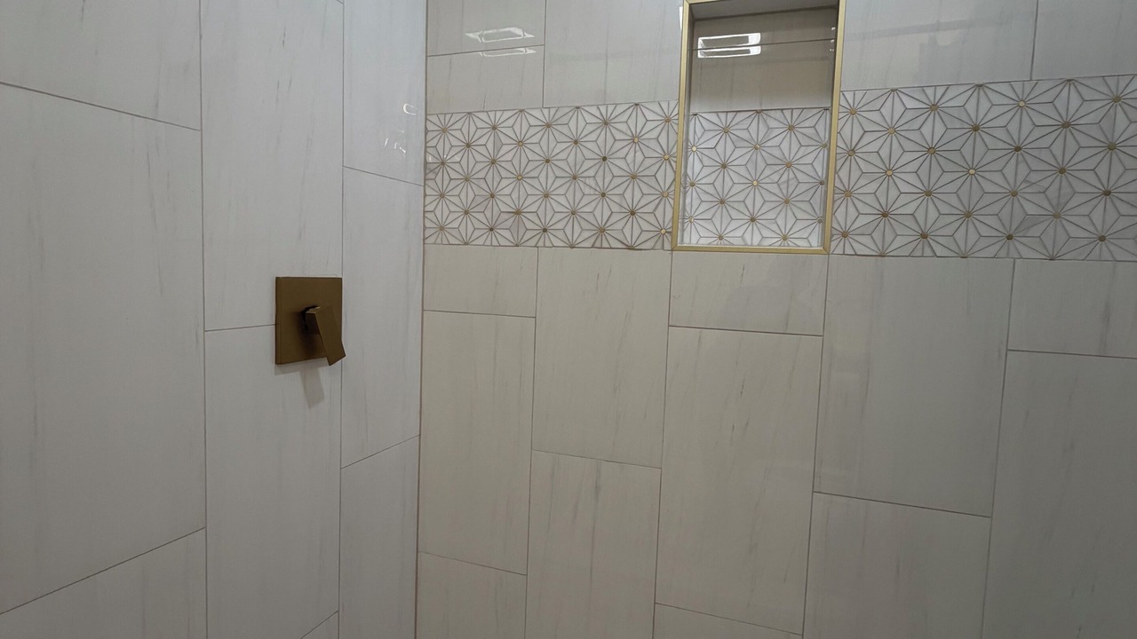 Photo of Bathroom in Columbine Knolls