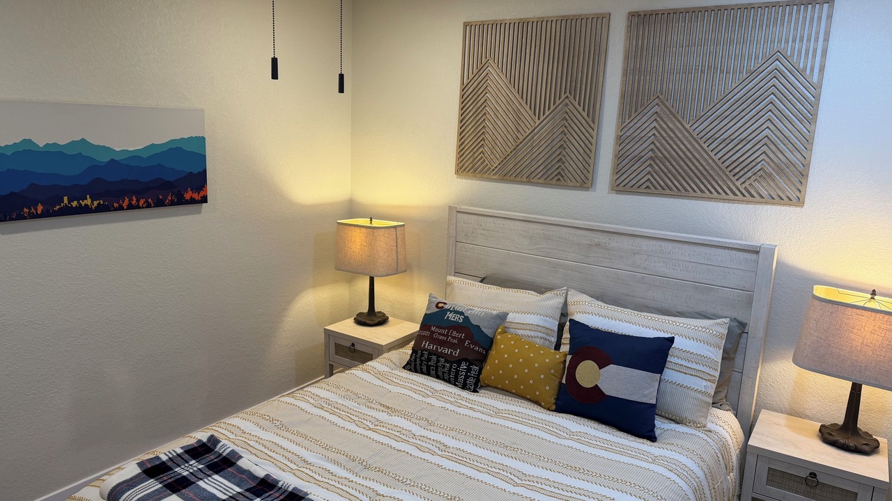 Photo of Bedroom in Columbine Knolls