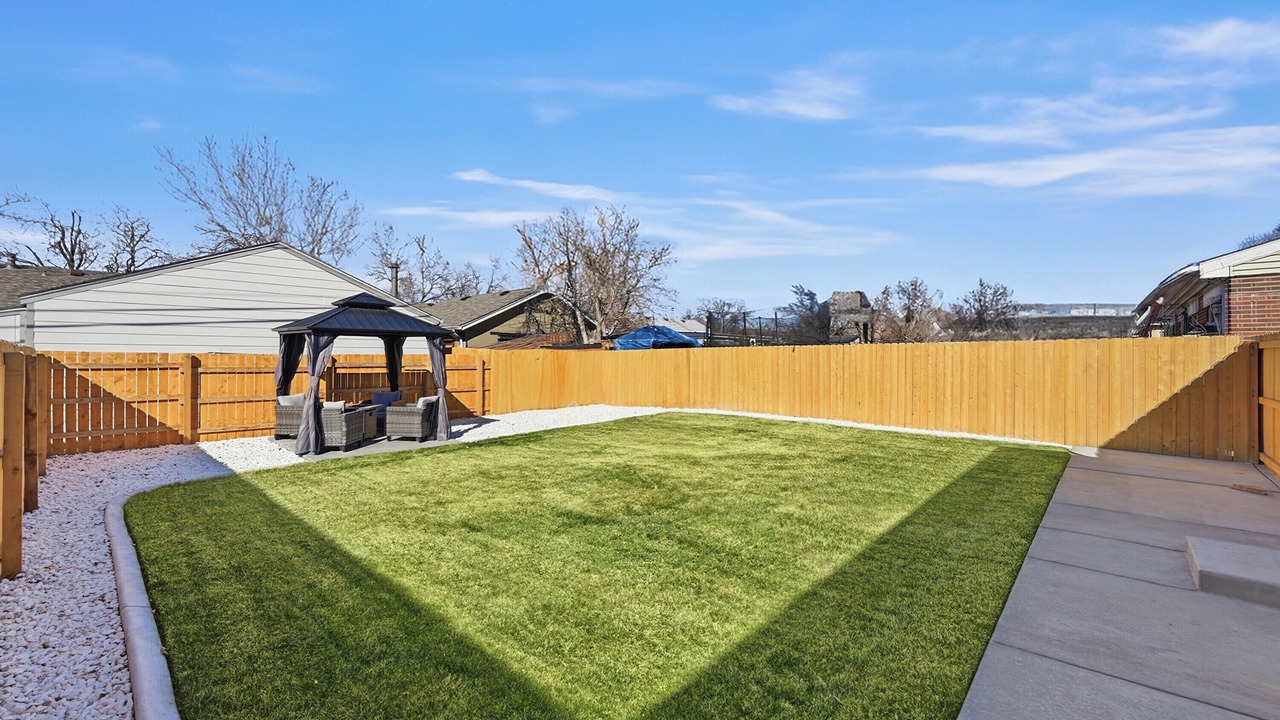 Photo of Outdoor in Delmar Parkway