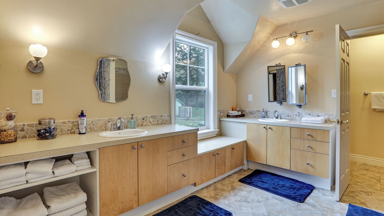 Photo of Bathroom in Friday Harbor