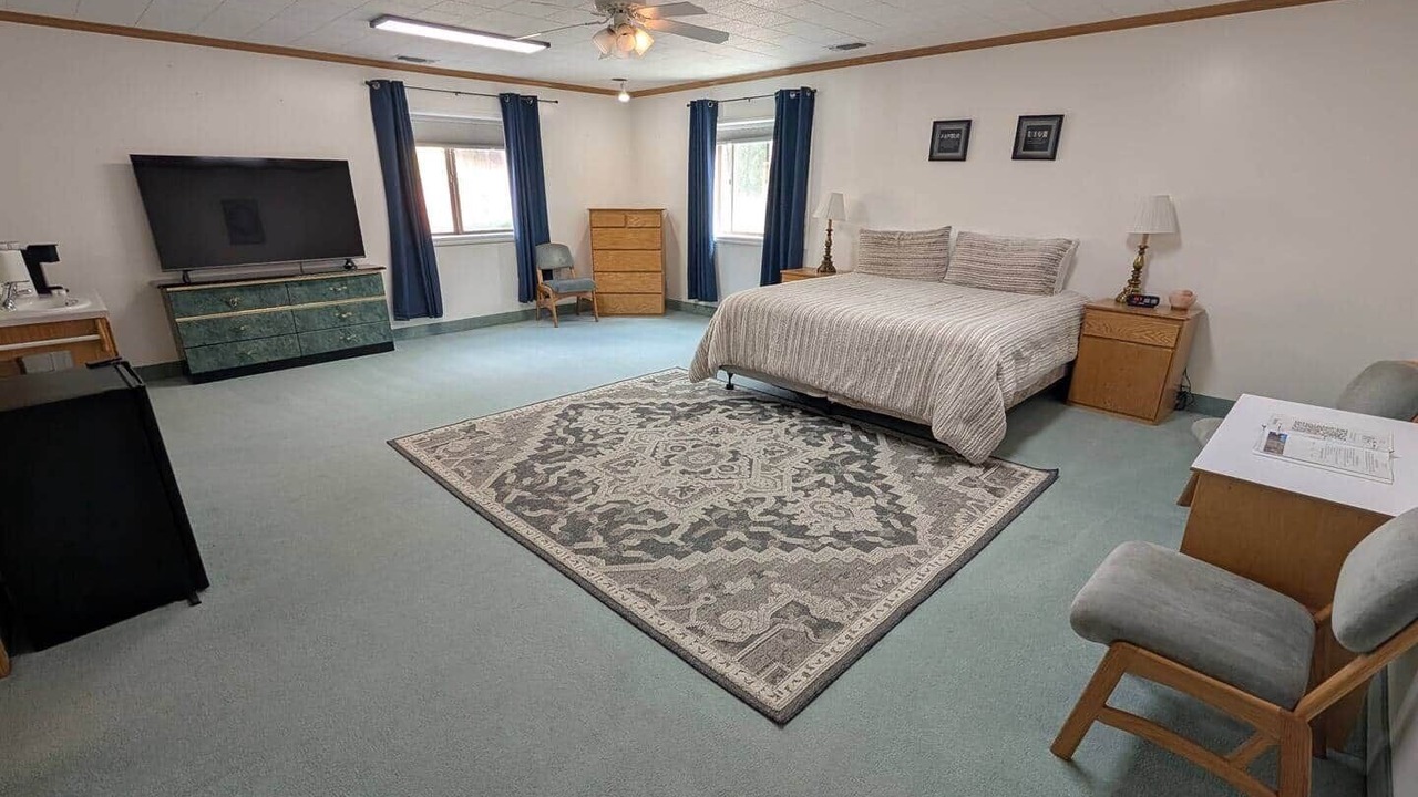 Photo of Bedroom in Hot Springs
