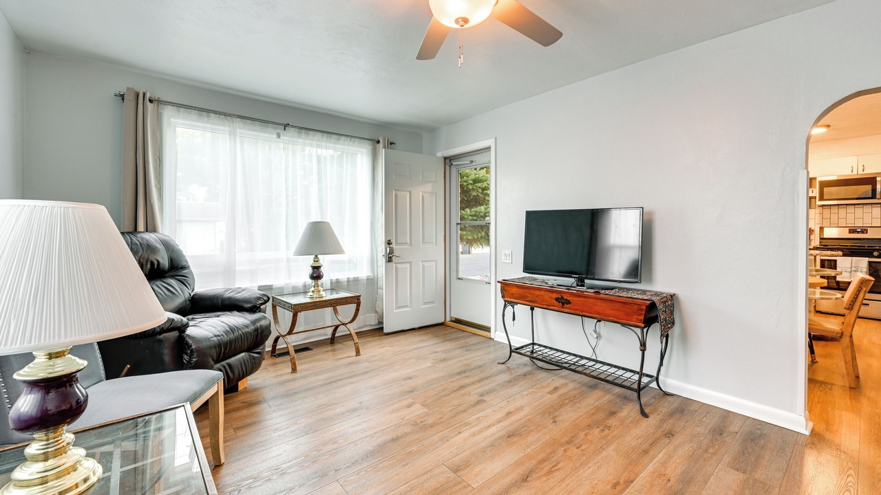 Photo of Livingroom in College Place