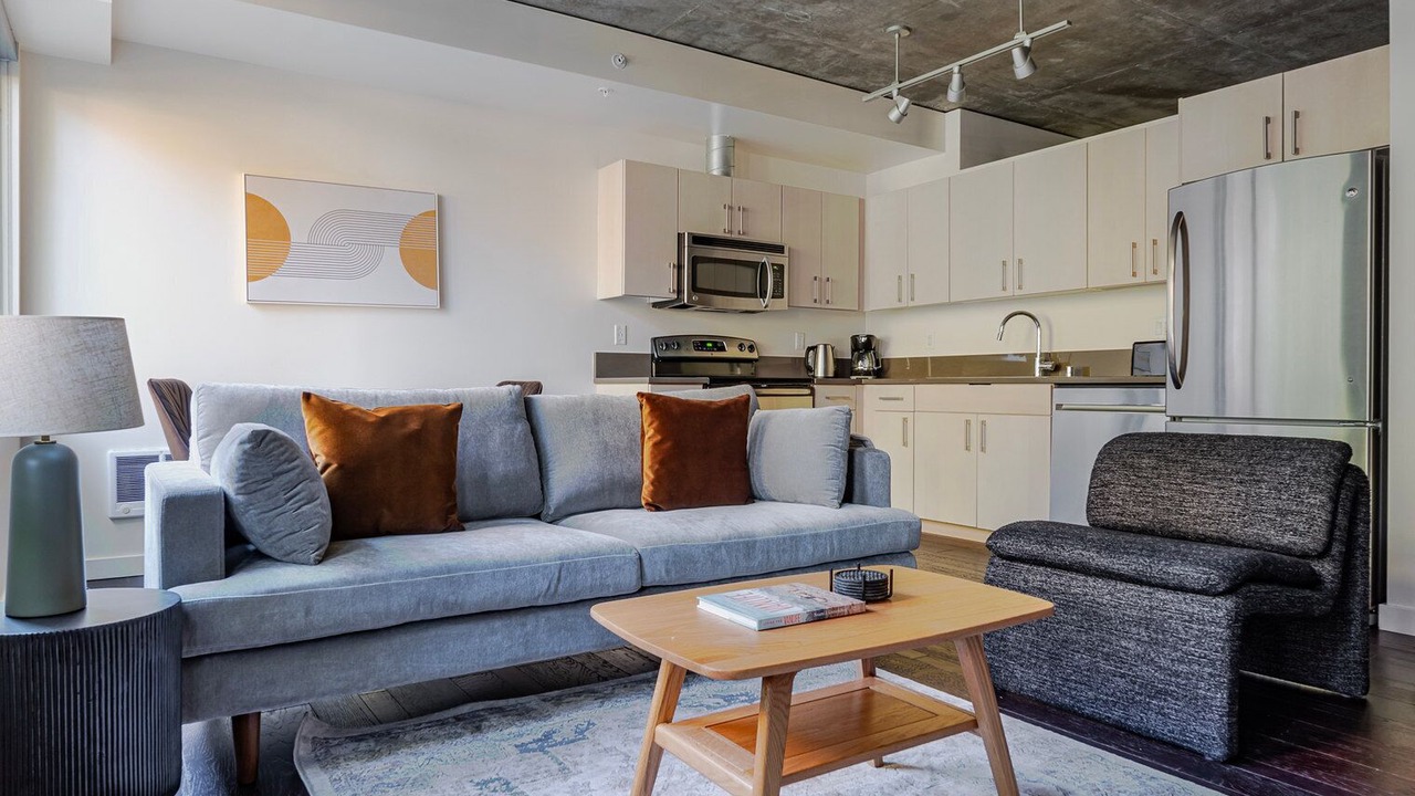 Photo of Livingroom in Downtown Seattle