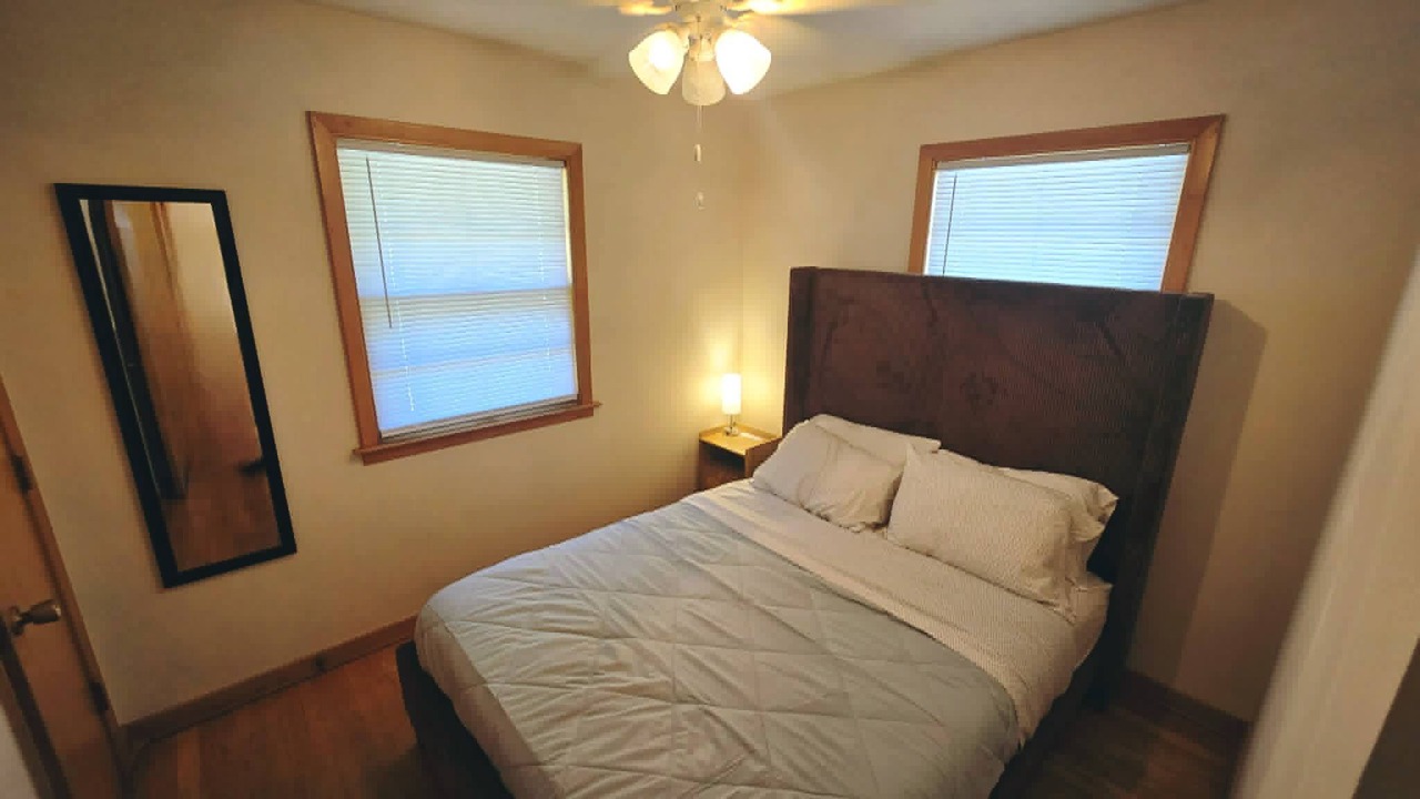 Photo of Bedroom in Near South