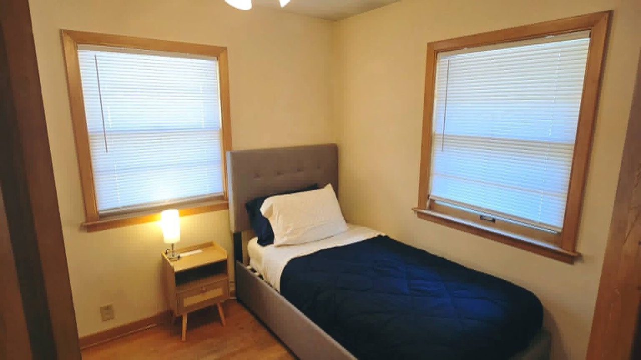 Photo of Bedroom in Near South