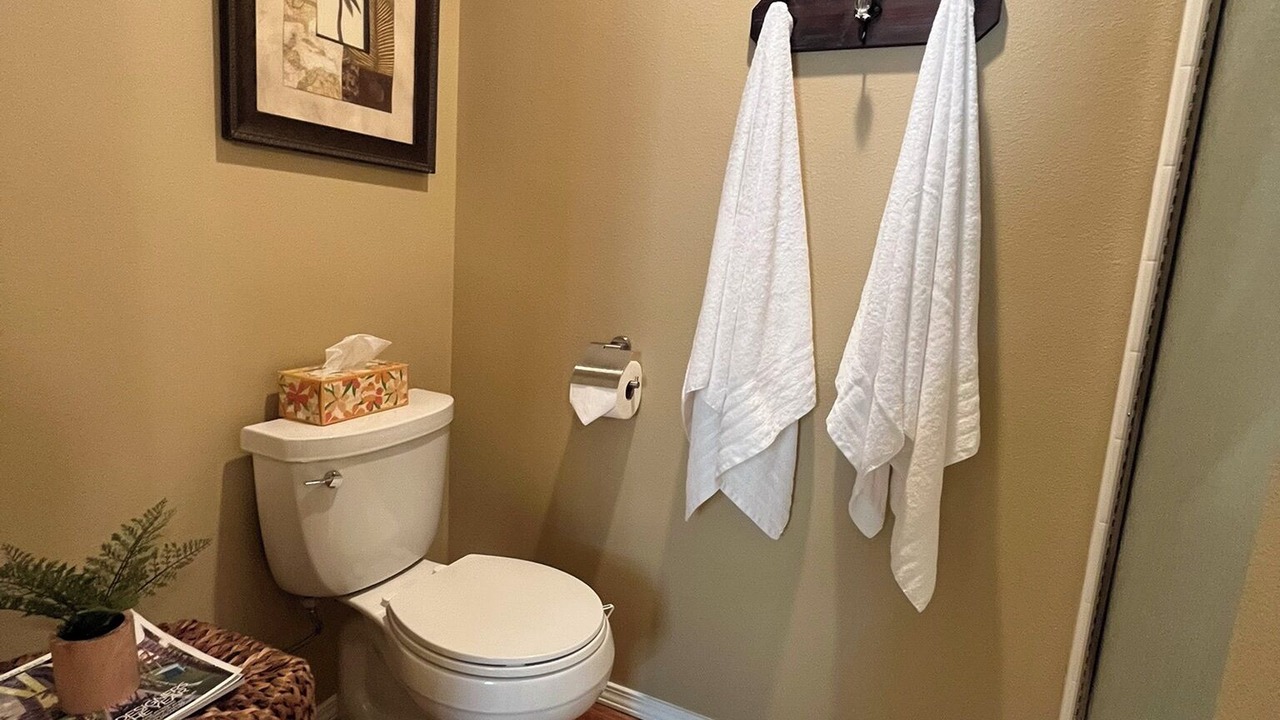 Photo of Bathroom in Eatonville