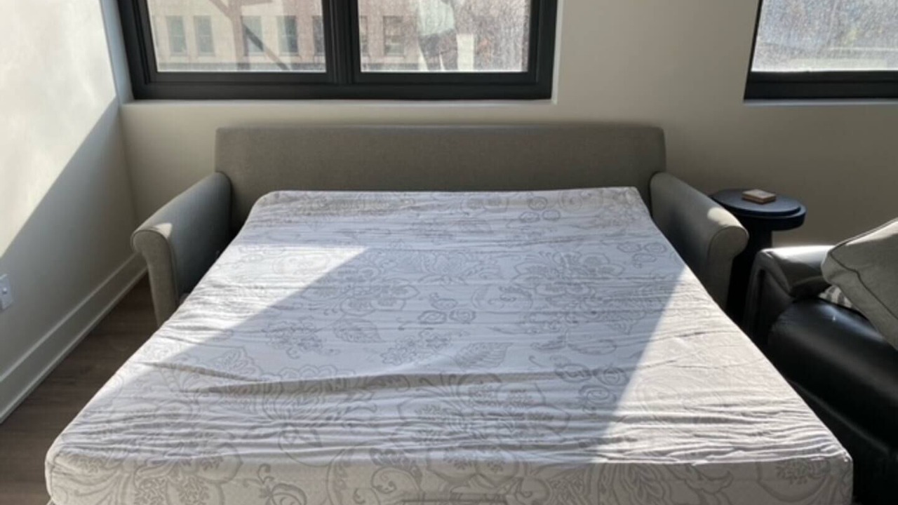 Photo of Bedroom in Downtown Lincoln