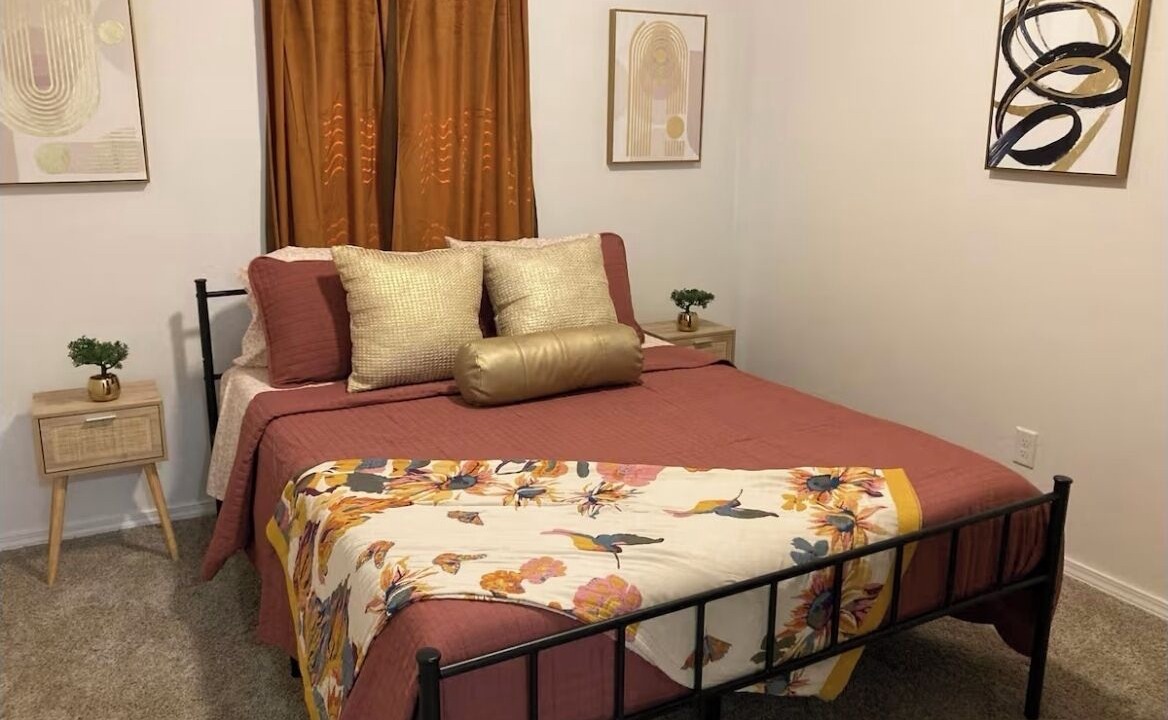 Photo of Bedroom in Canyon