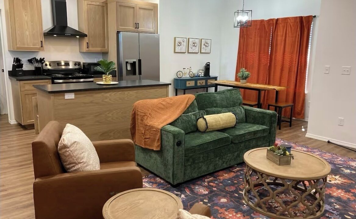 Photo of Livingroom in Canyon