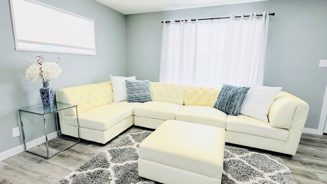 Photo of Livingroom in Jewell Heights - Hoffman Heights