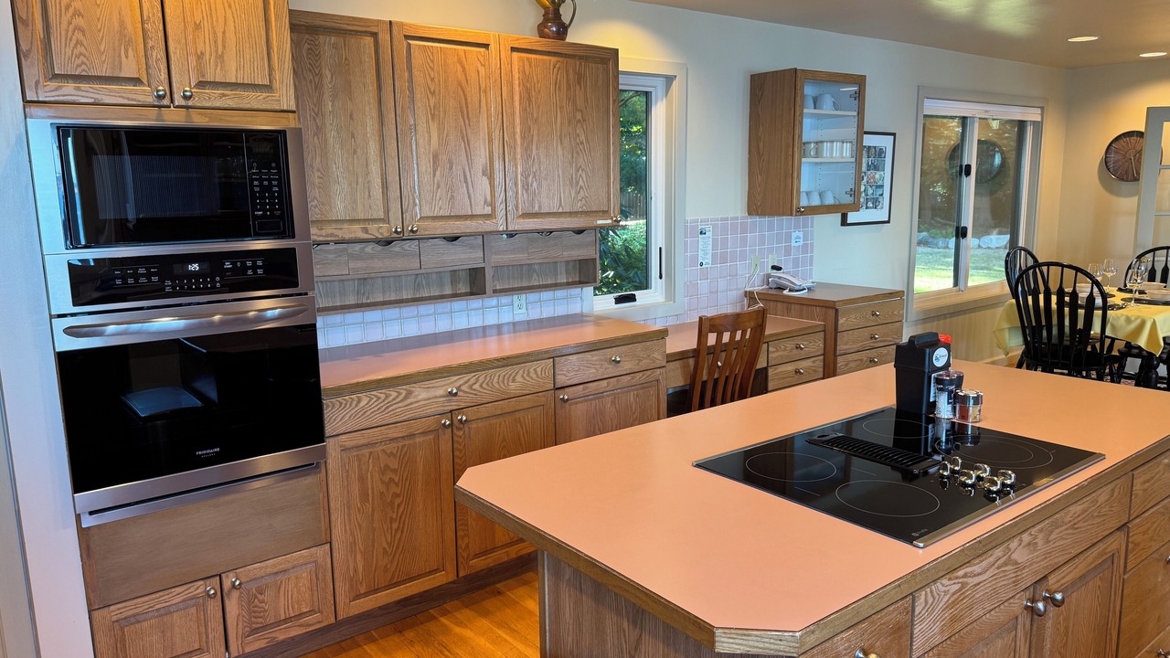 Photo of Kitchen in Eastsound