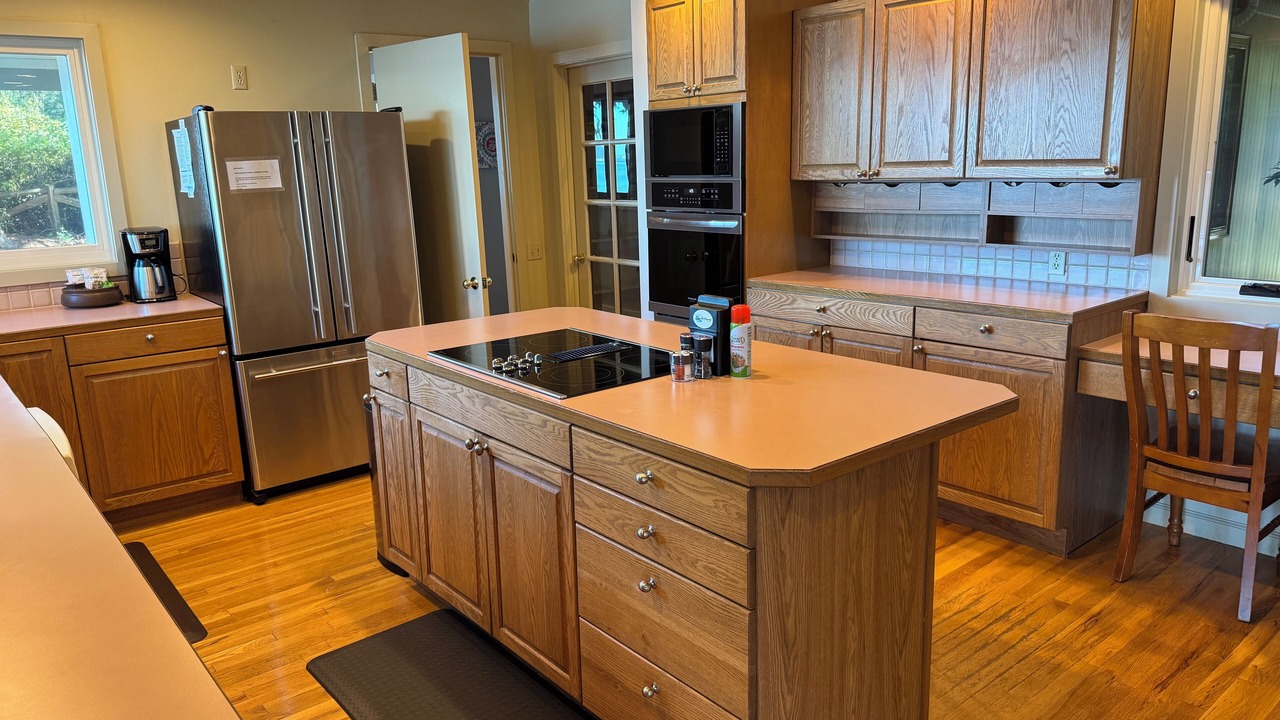 Photo of Kitchen in Eastsound