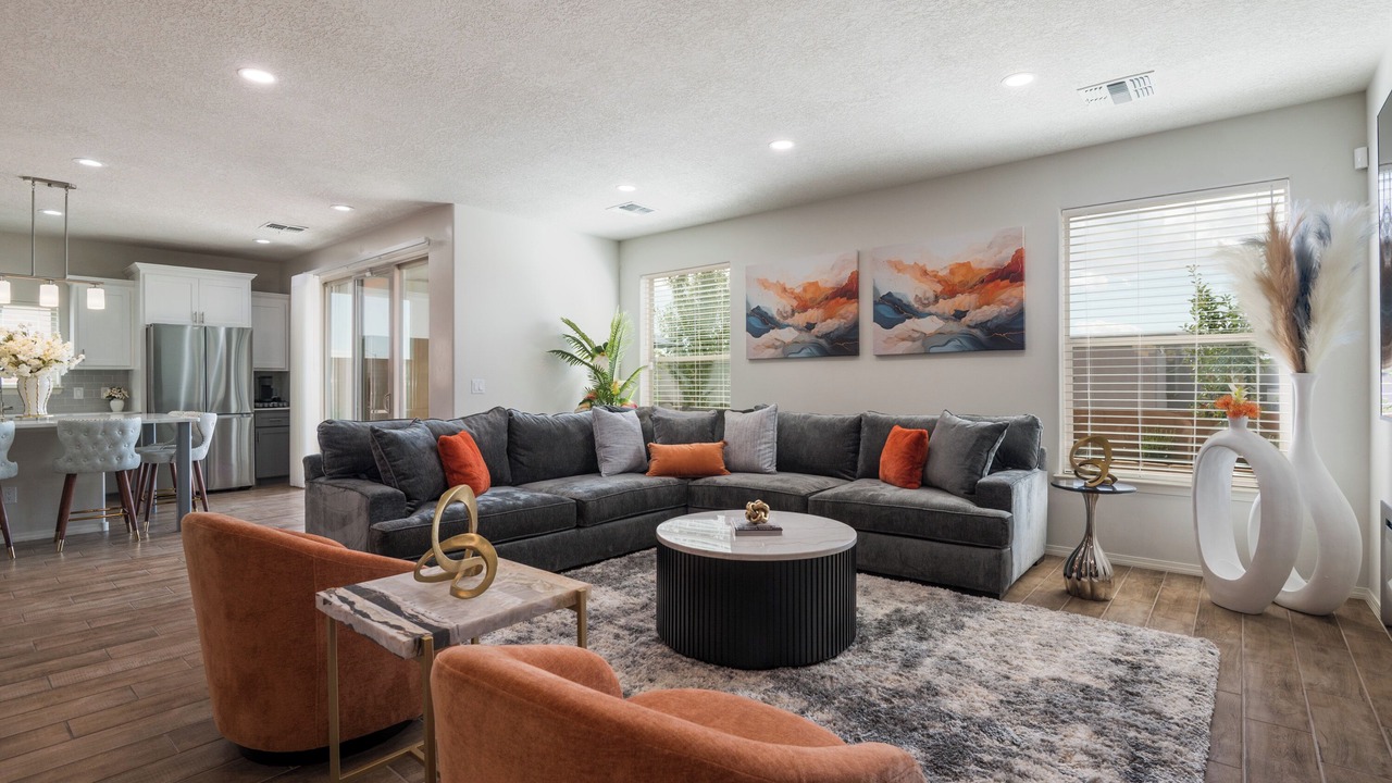 Photo of Livingroom in Northeast Heights