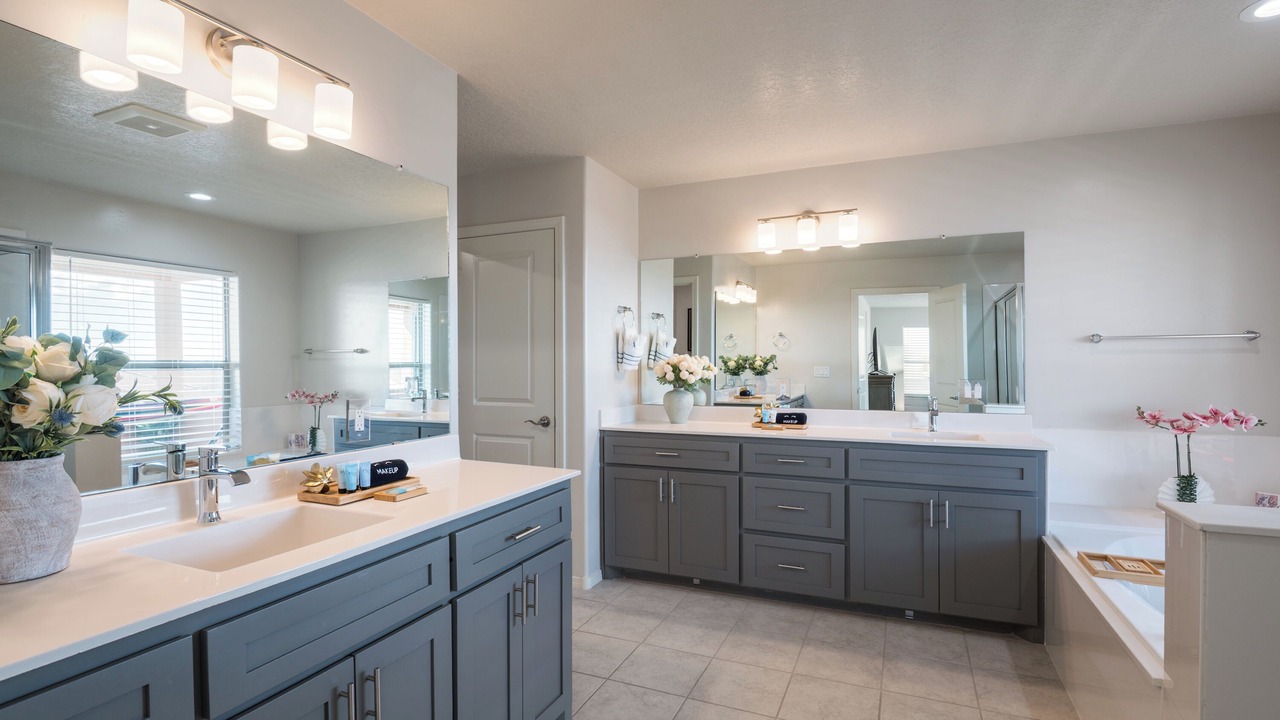 Photo of Bathroom in Northeast Heights