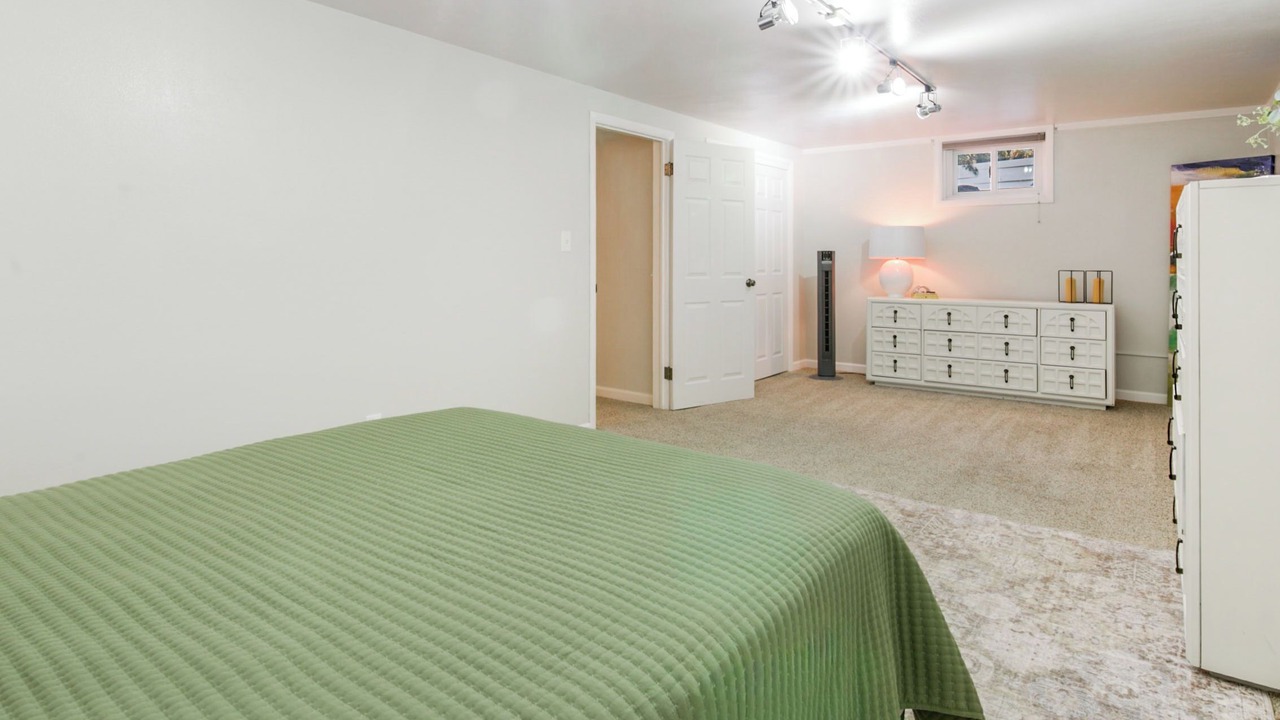 Photo of Bedroom in Greeley