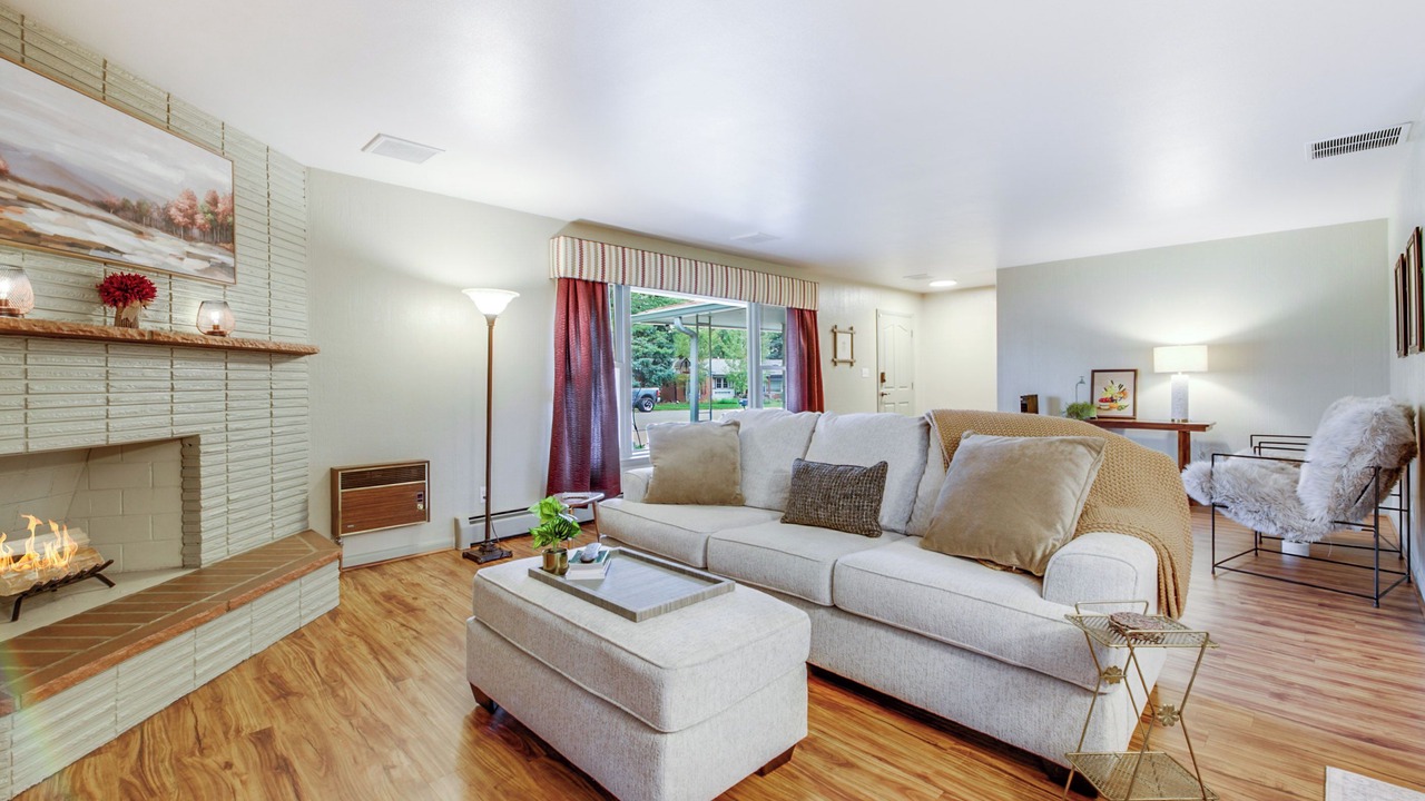 Photo of Livingroom in Greeley