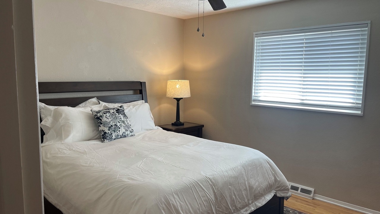Photo of Bedroom in Northeast Heights