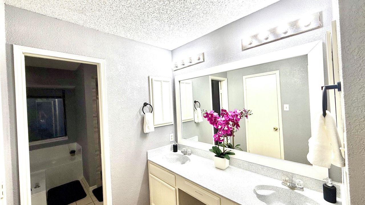 Photo of Bathroom in South Arlington