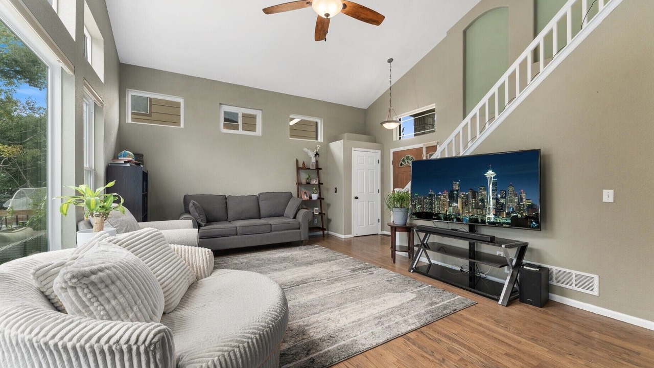 Photo of Livingroom in Marston