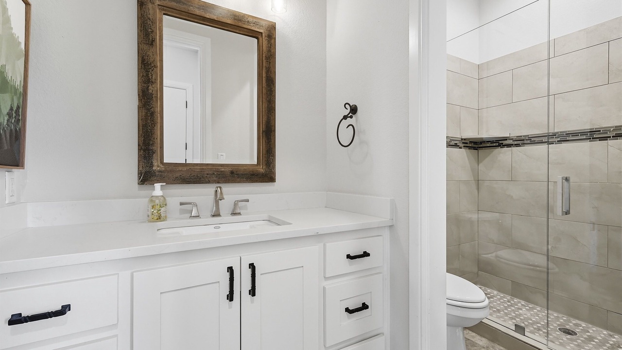 Photo of Bathroom in Graford