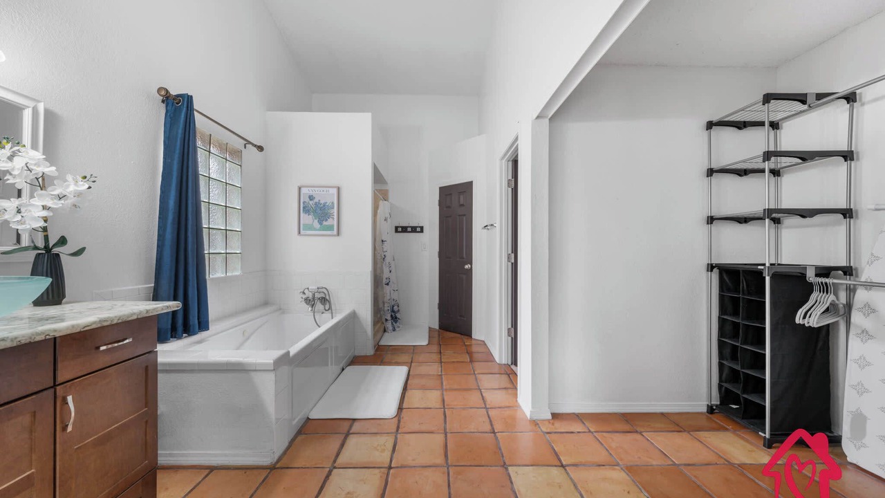 Photo of Bathroom in Taylor Ranch