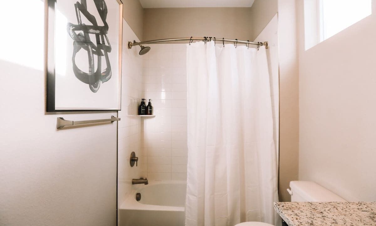 Photo of Bathroom in Dupont