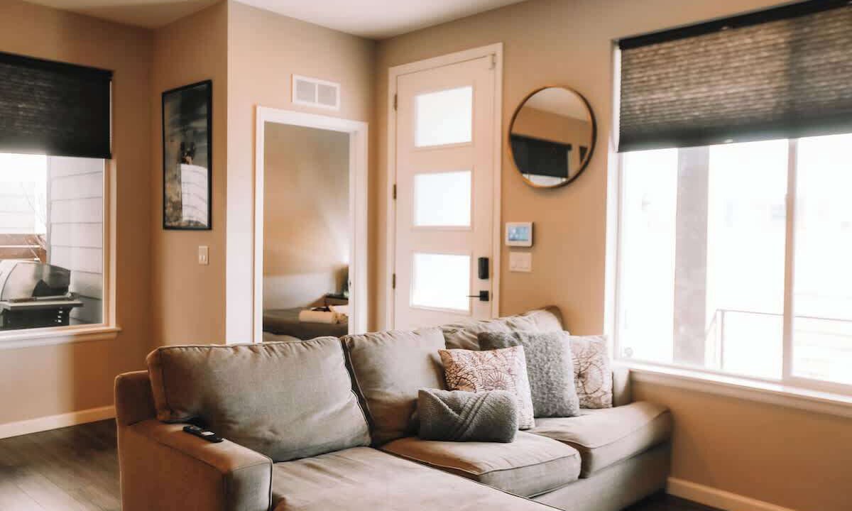 Photo of Livingroom in Dupont