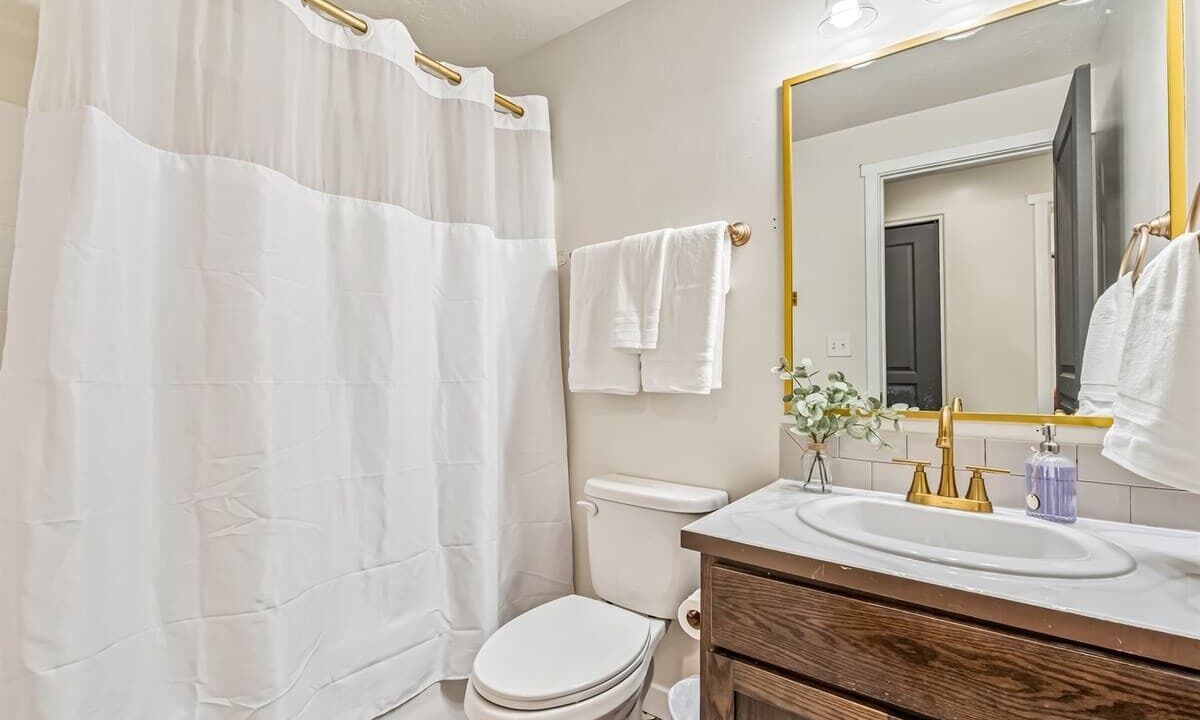 Photo of Bathroom in Caldwell