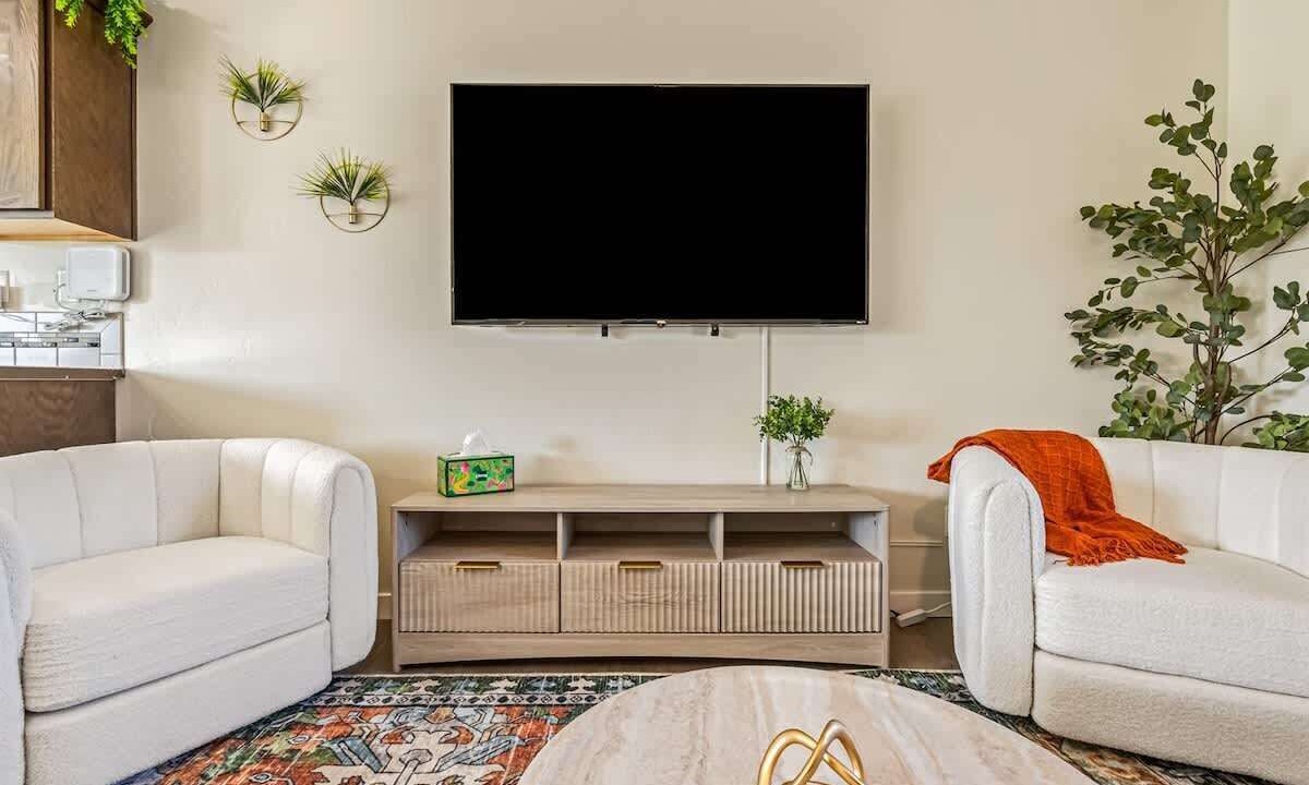 Photo of Livingroom in Caldwell