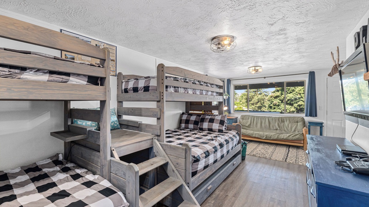 Photo of Bedroom in Davenport
