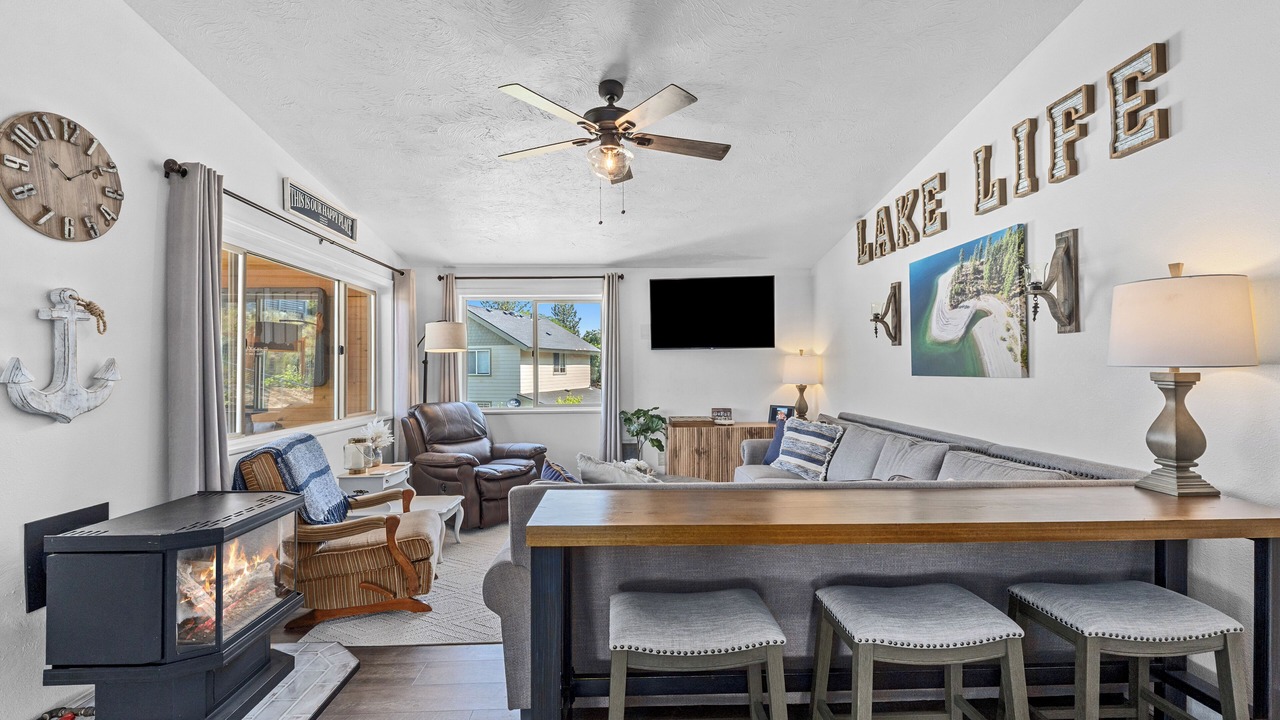 Photo of Livingroom in Davenport