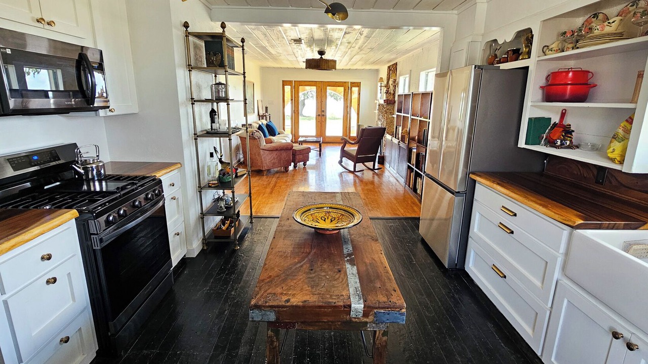 Photo of Kitchen in Brady