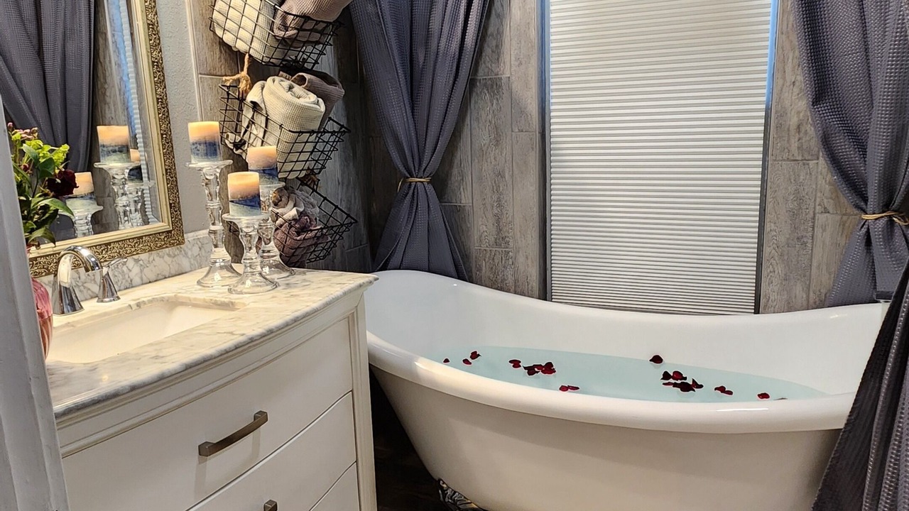 Photo of Bathroom in Loveland