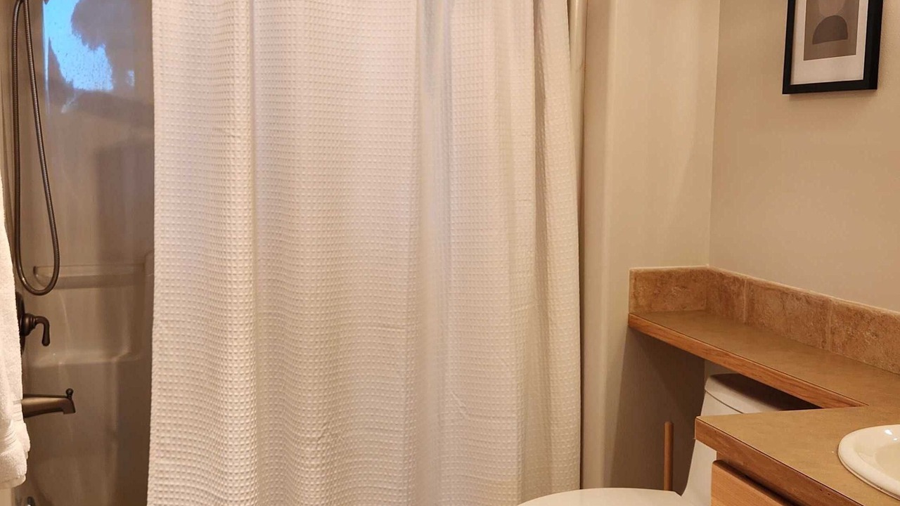 Photo of Bathroom in Manson
