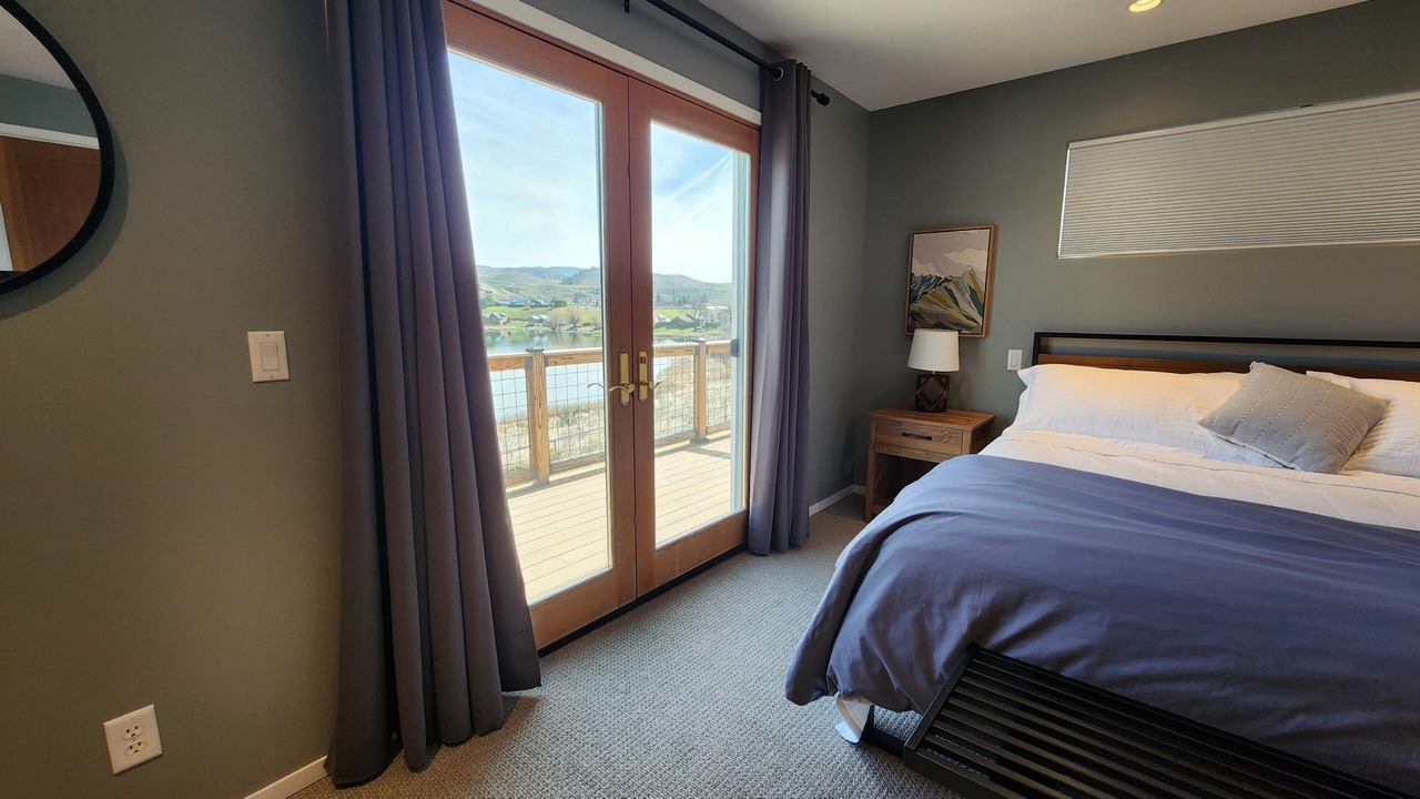 Photo of Bedroom in Manson