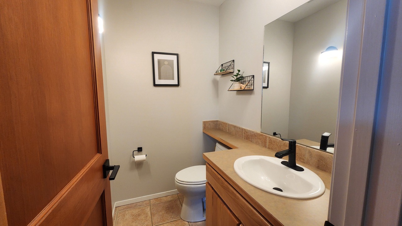 Photo of Bathroom in Manson
