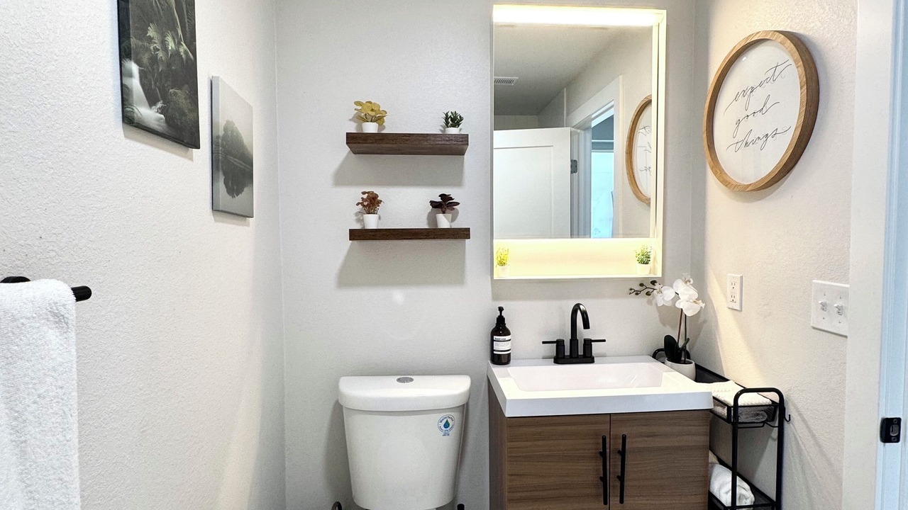 Photo of Bathroom in North Park Hill
