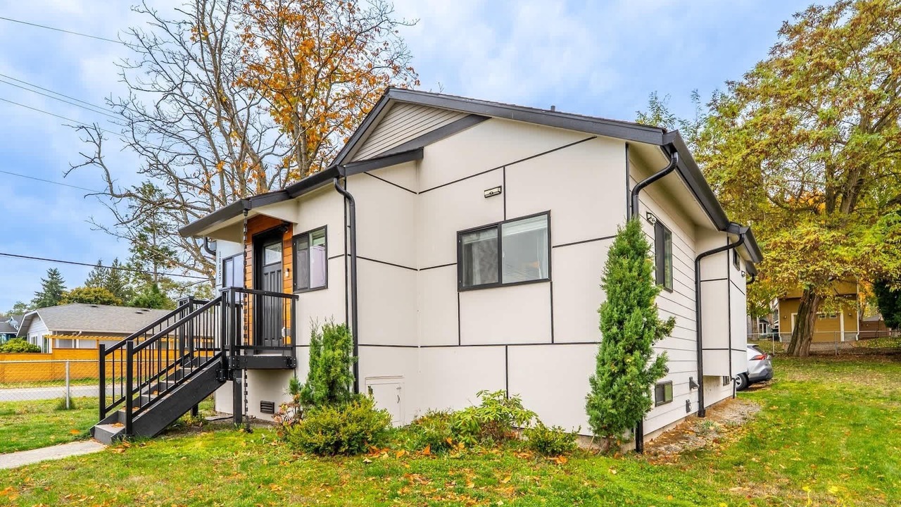 Photo of Outdoor in White Center