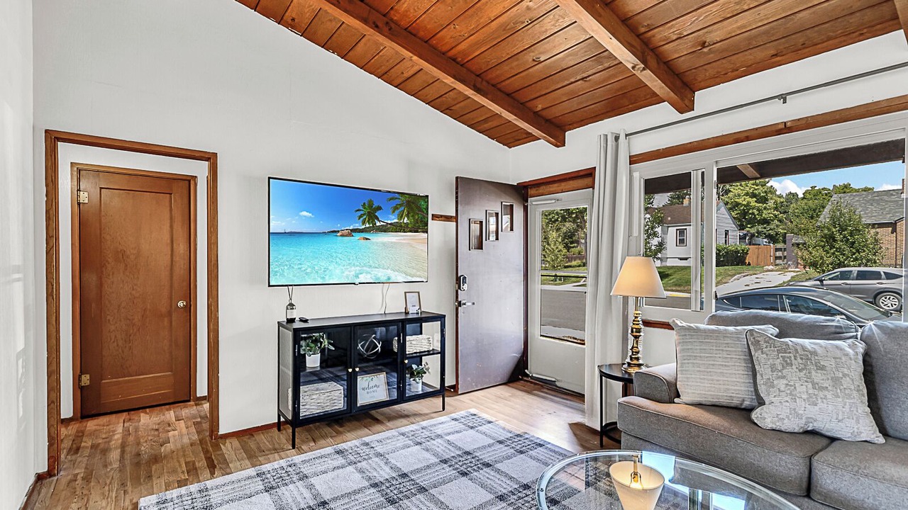 Photo of Livingroom in Cheyenne