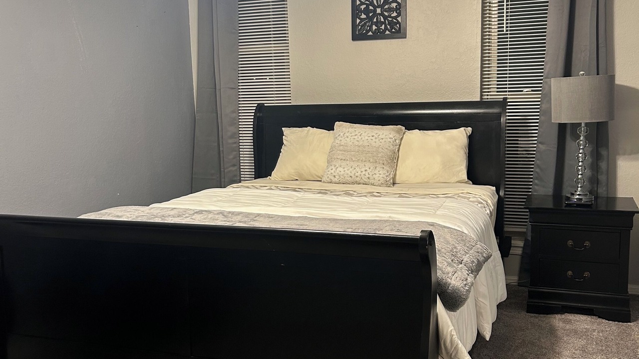 Photo of Bedroom in Edmond