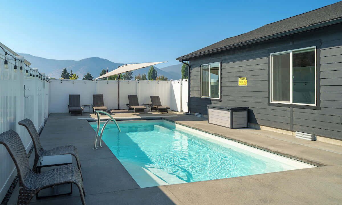 Photo of Outdoor in Manson