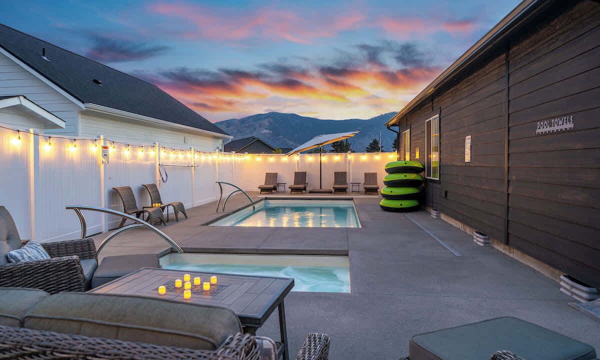 Photo of Outdoor in Manson