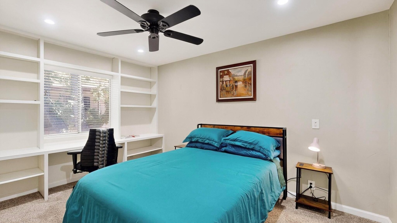 Photo of Bedroom in Uptown