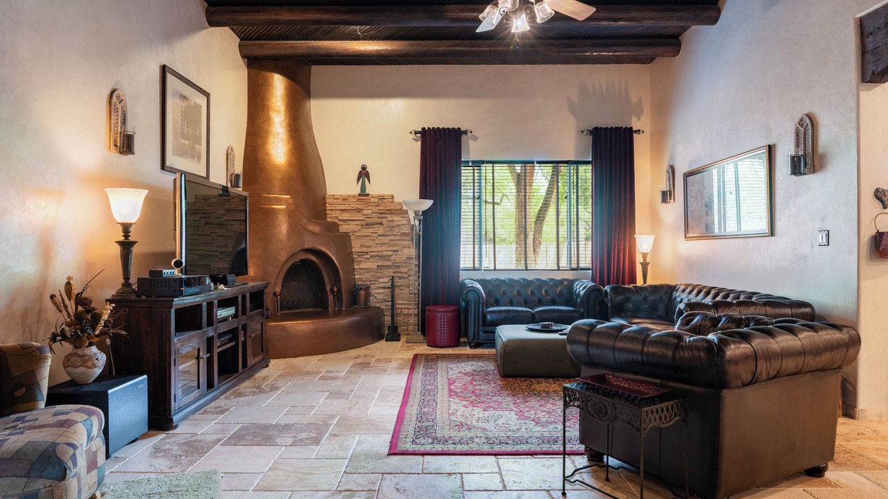 Photo of Livingroom in Albuquerque