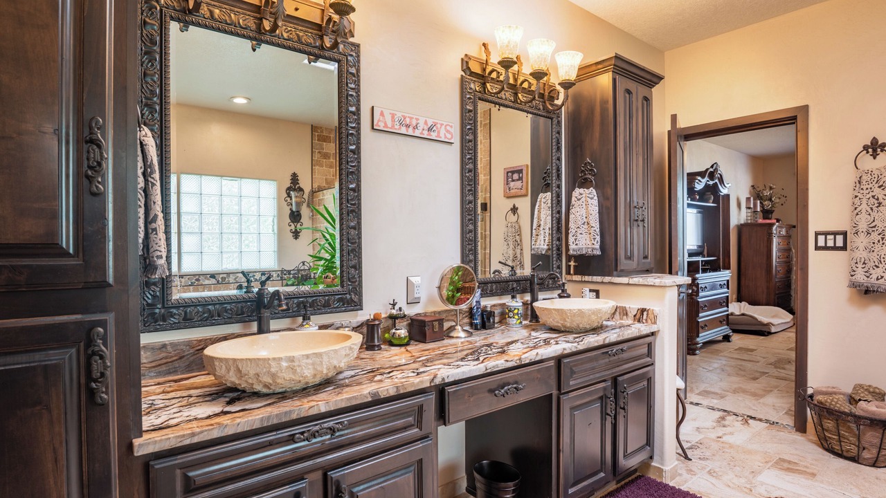 Photo of Bathroom in Albuquerque