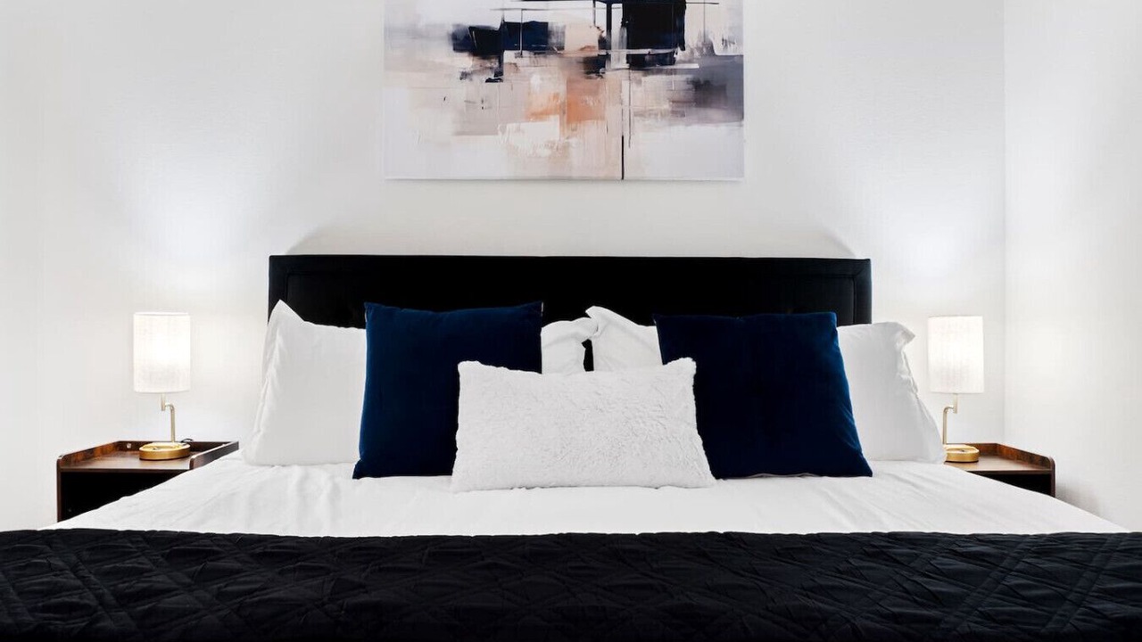 Photo of Bedroom in Deep Ellum