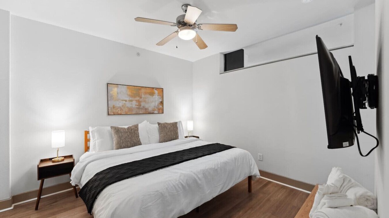 Photo of Bedroom in Deep Ellum